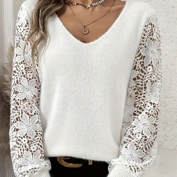 New v neck sweater - Picture 2 of 5